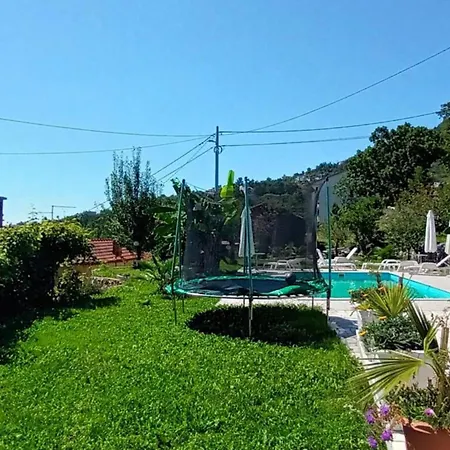 Luxury With Swimming Pool Lovran